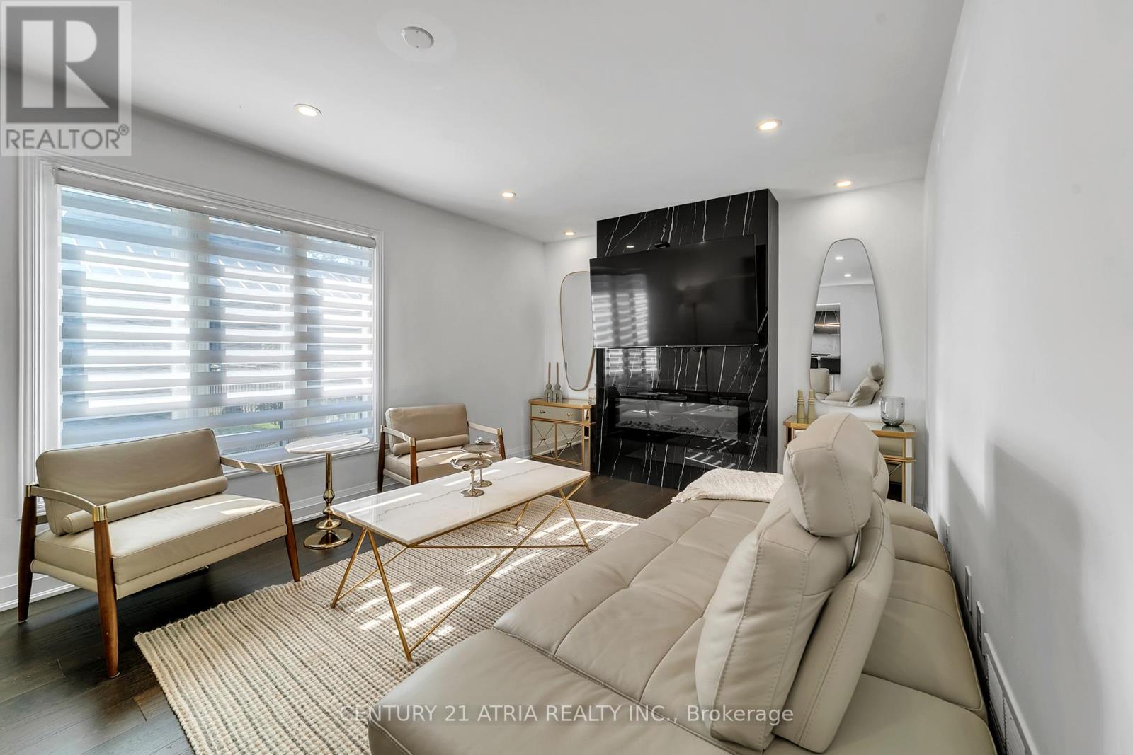 65 Worthington Avenue, Richmond Hill, Ontario  L4E 2S6 - Photo 18 - N12412105