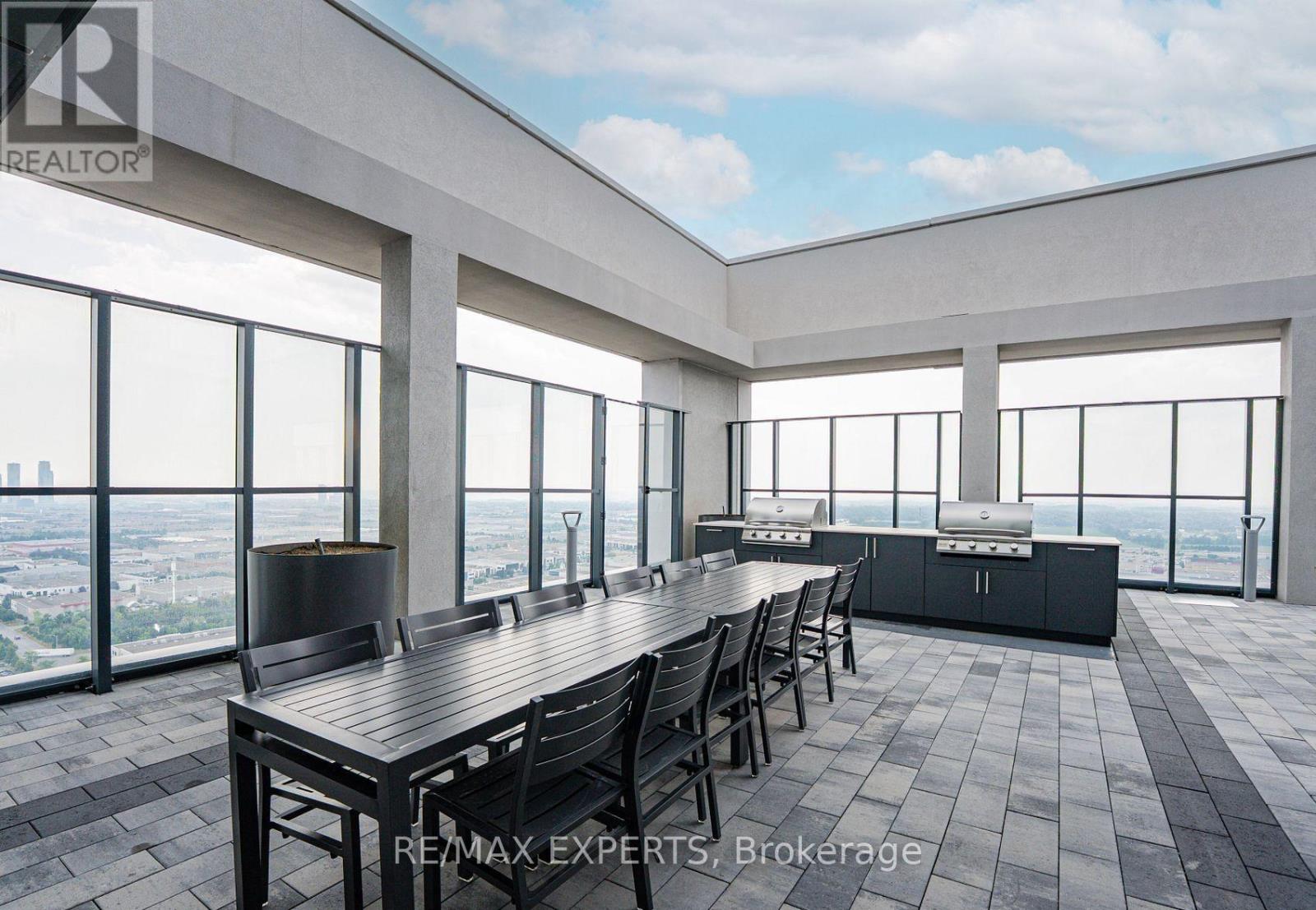 424 - 8960 Jane Street, Vaughan, Ontario L4K 0N9 - Photo 24 - N12452136