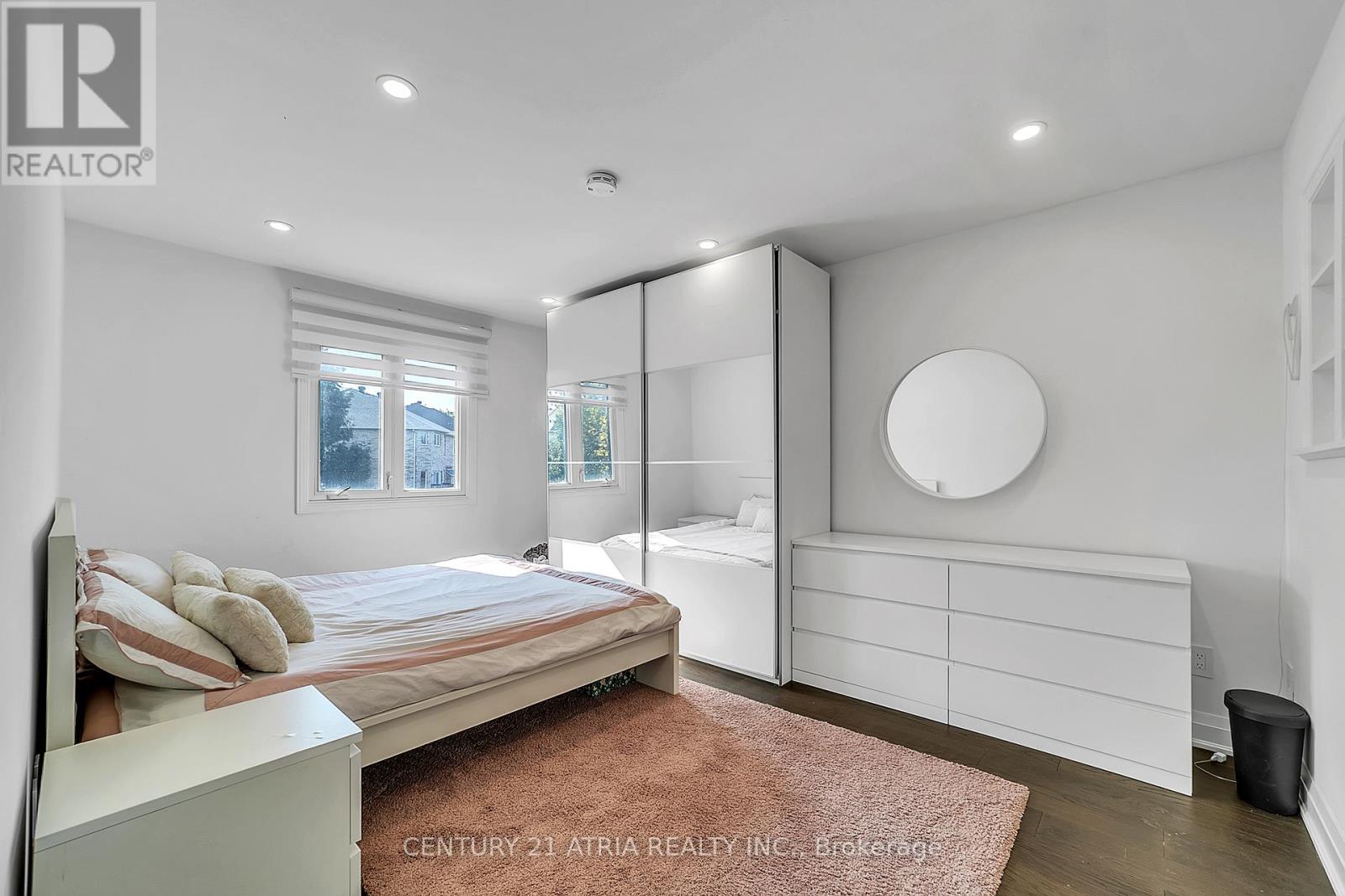 65 Worthington Avenue, Richmond Hill, Ontario  L4E 2S6 - Photo 29 - N12412105