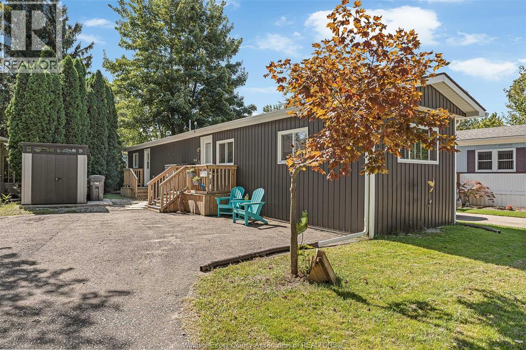 MLS# 25026177: 182 NEIL COURT, Essex, Canada