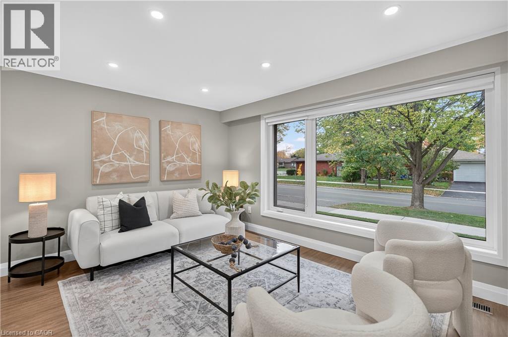 3464 Rexway Drive, Burlington, Ontario  L7N 2L6 - Photo 6 - 40784099