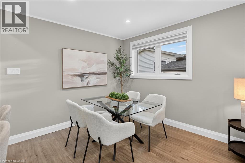 3464 Rexway Drive, Burlington, Ontario  L7N 2L6 - Photo 9 - 40784099