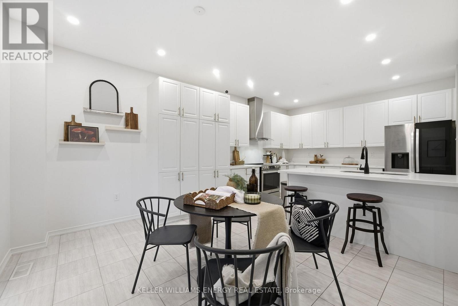 1781 William Lott Drive, Oshawa, Ontario L1K 0Y2 - Photo 8 - E12521536