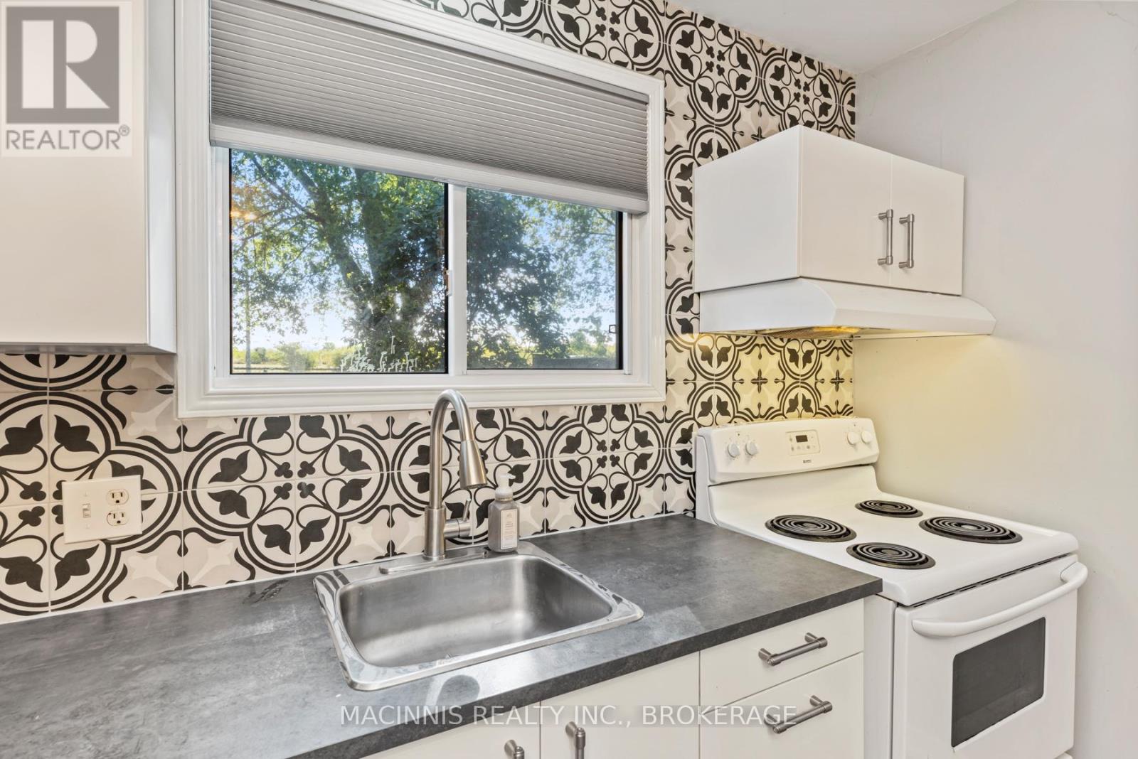 41 - 76 Rosemund Crescent, Kingston, Ontario  K7M 6Z4 - Photo 15 - X12521360