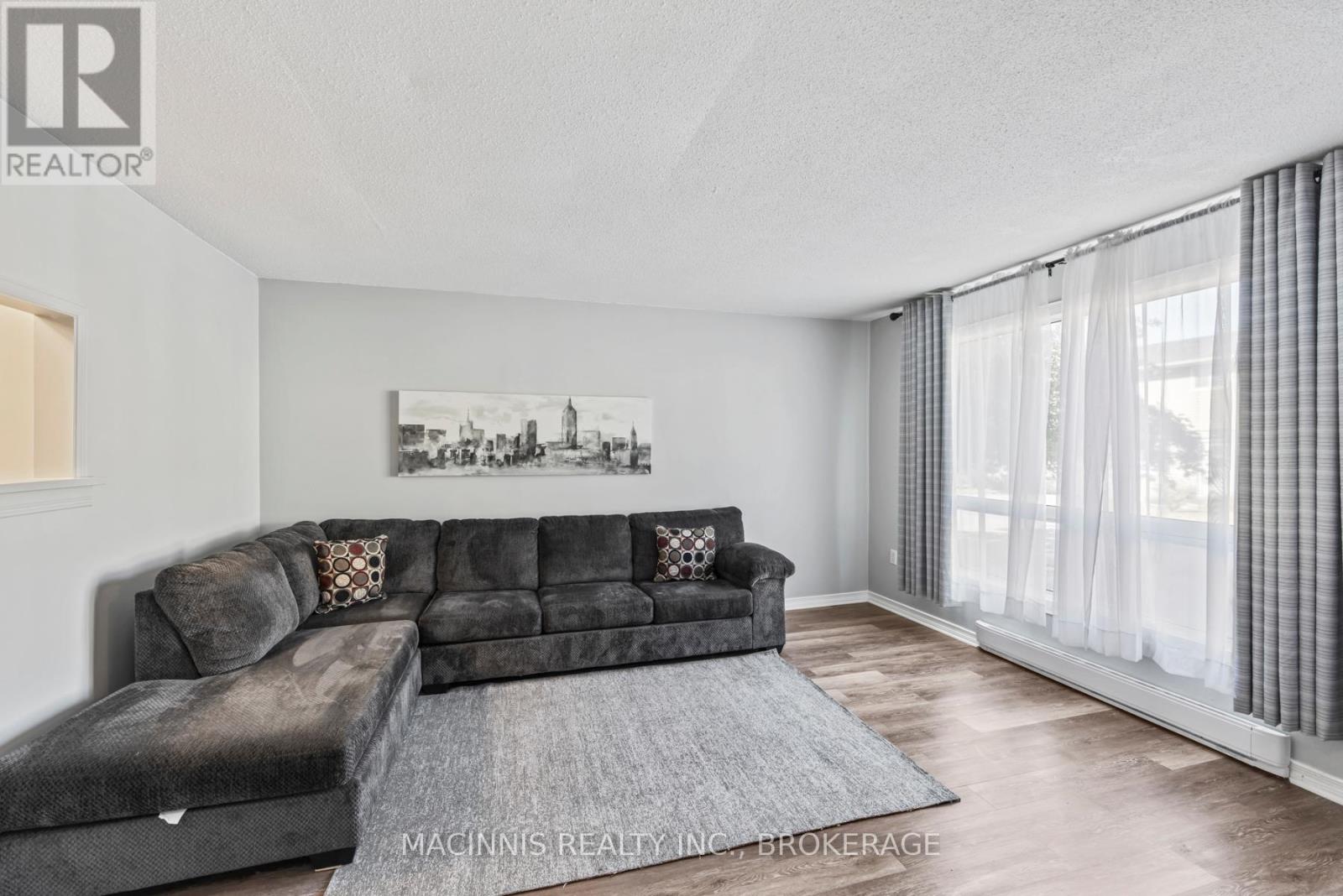 41 - 76 Rosemund Crescent, Kingston, Ontario  K7M 6Z4 - Photo 9 - X12521360