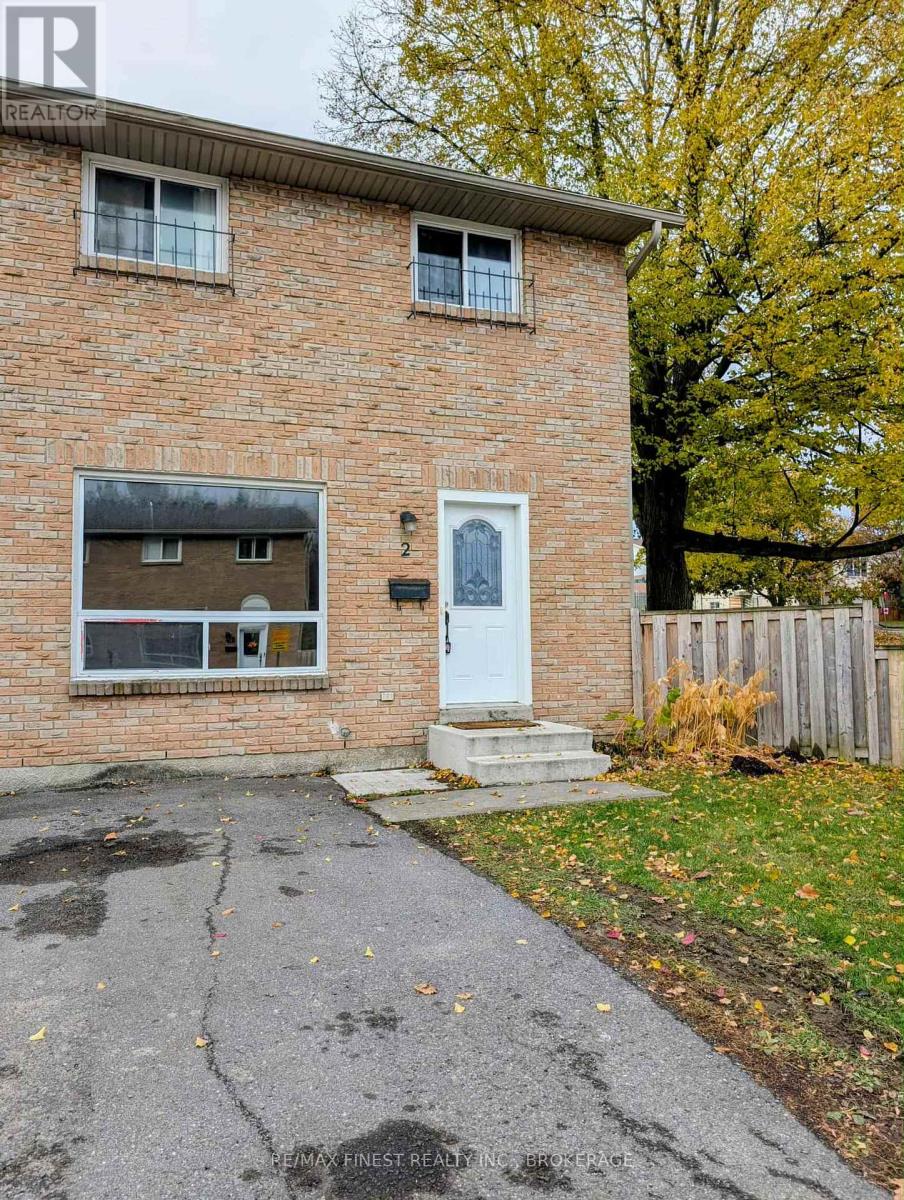 2 Rosemund Crescent, Kingston, Ontario  K7M 6Z3 - Photo 1 - X12521500