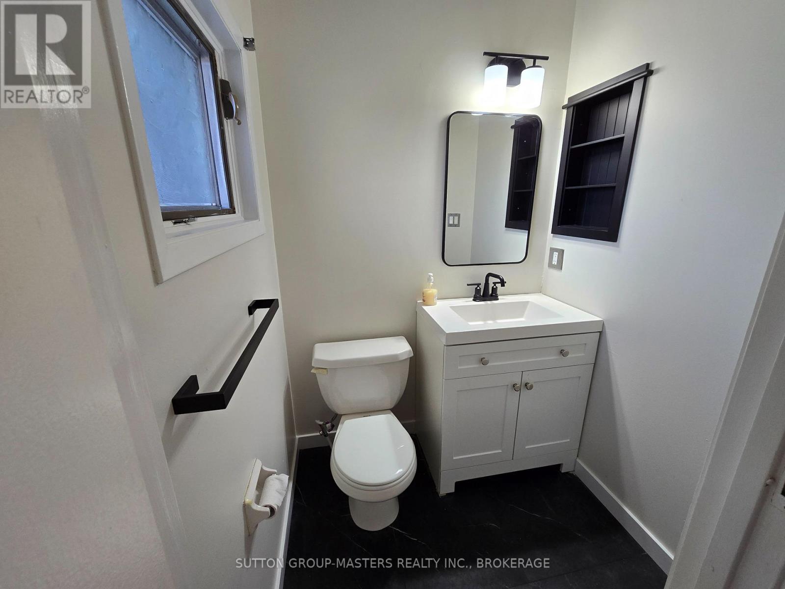 278 Vanguard Court, Kingston, Ontario  K7M 8P9 - Photo 5 - X12521522