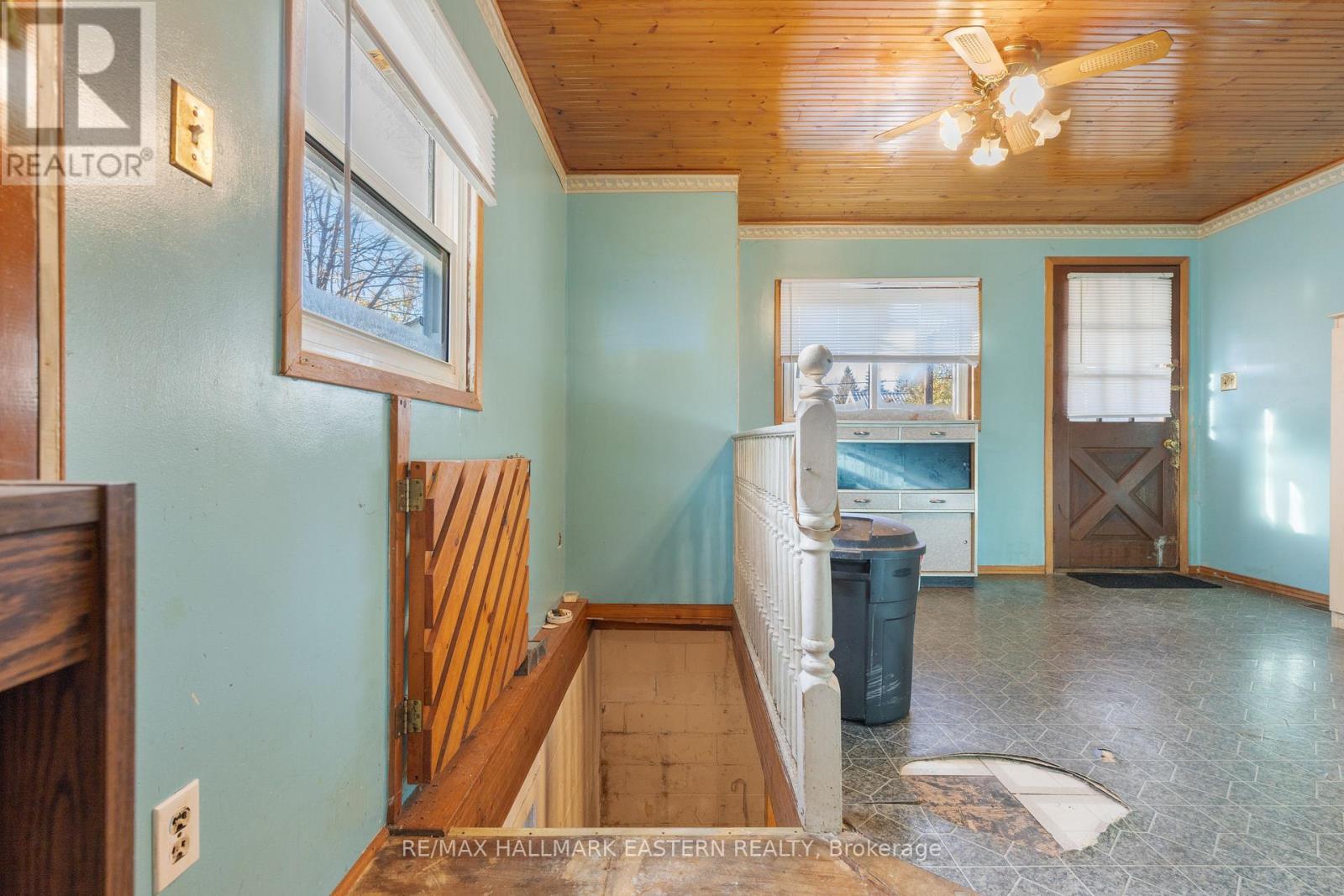 7 Wallace Street, Peterborough, Ontario K9H 1A8 - Photo 17 - X12521396