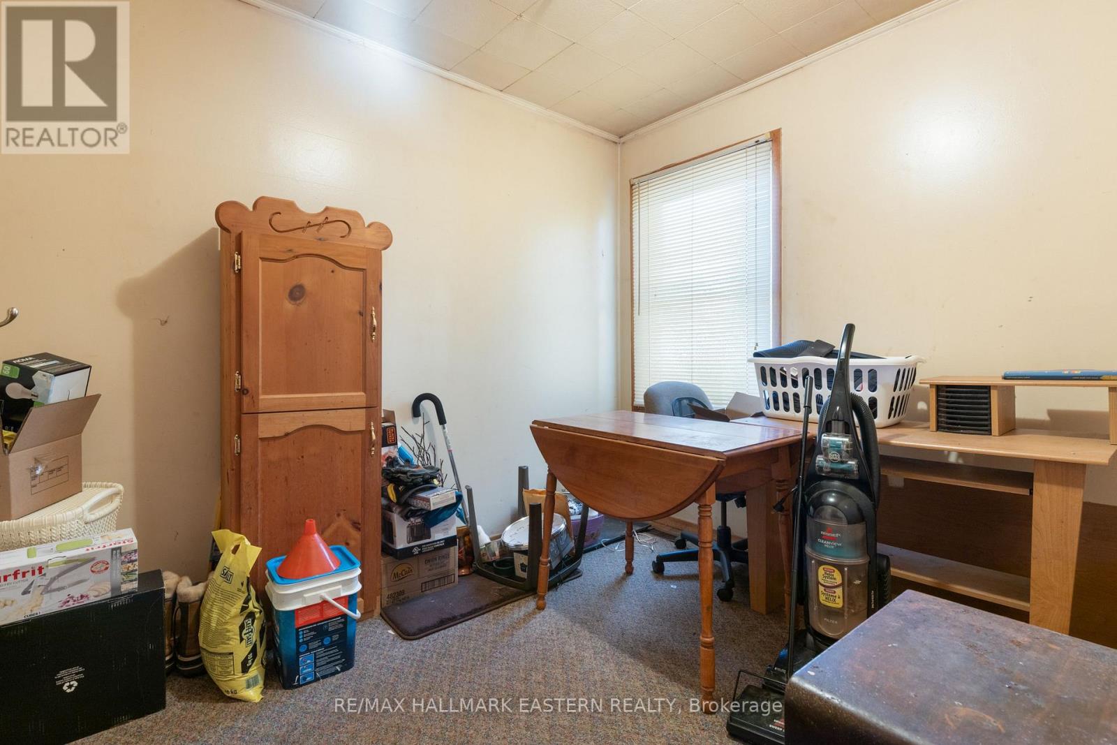 7 Wallace Street, Peterborough, Ontario K9H 1A8 - Photo 23 - X12521396