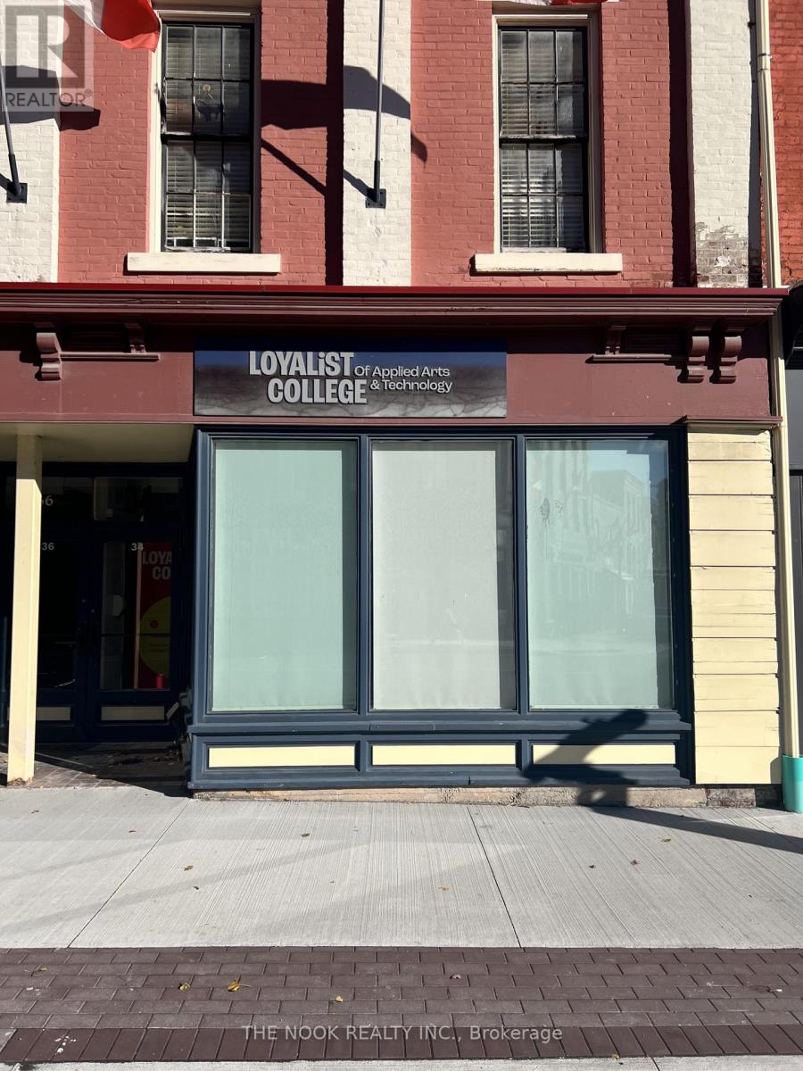 34-36 Walton Street, Port Hope, Ontario L1A 1N1 - Photo 6 - X12521476