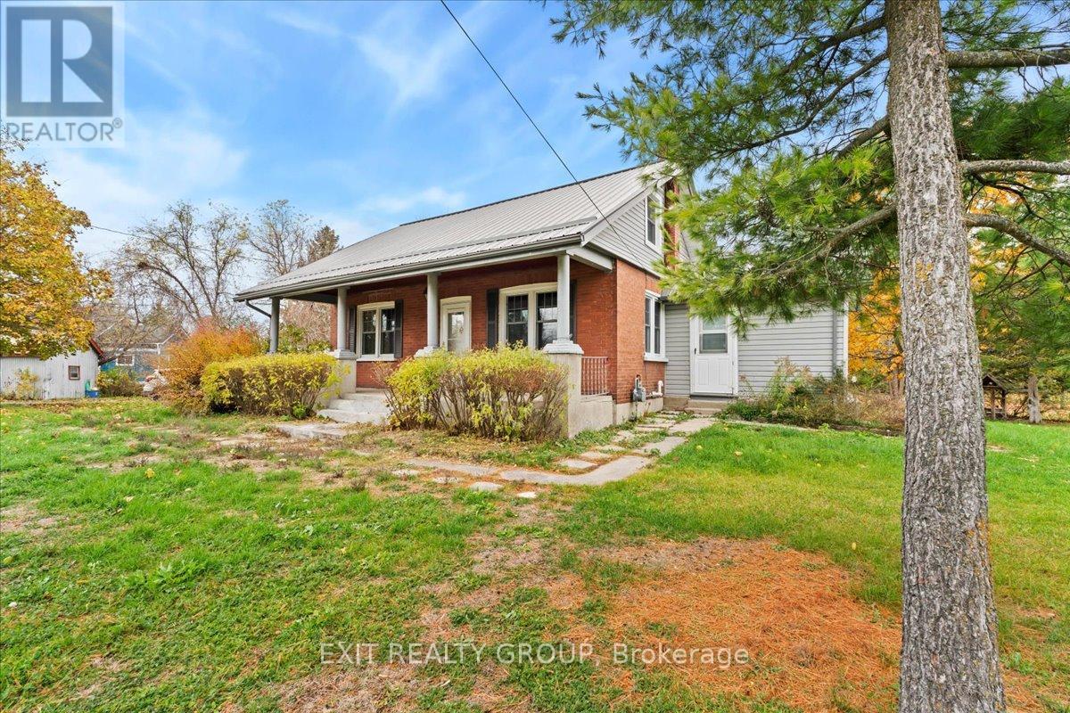 18178 Telephone Road, Quinte West, Ontario K8V 5P4 - Photo 2 - X12521540