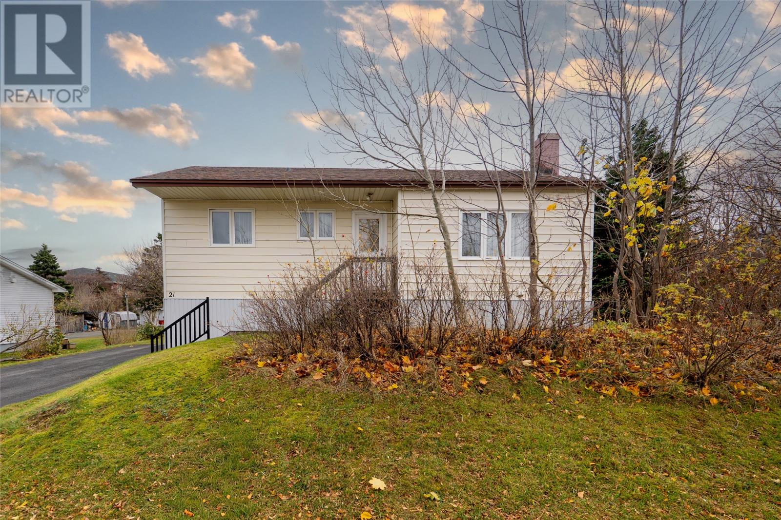 21 Halls Road, St. John's, Newfoundland & Labrador