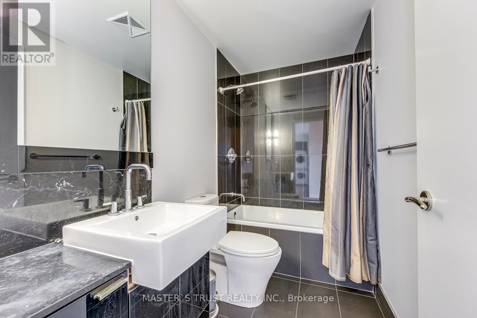 1505 - 88 Blue Jays Way, Toronto, Ontario  M5V 2G3 - Photo 27 - C12521230