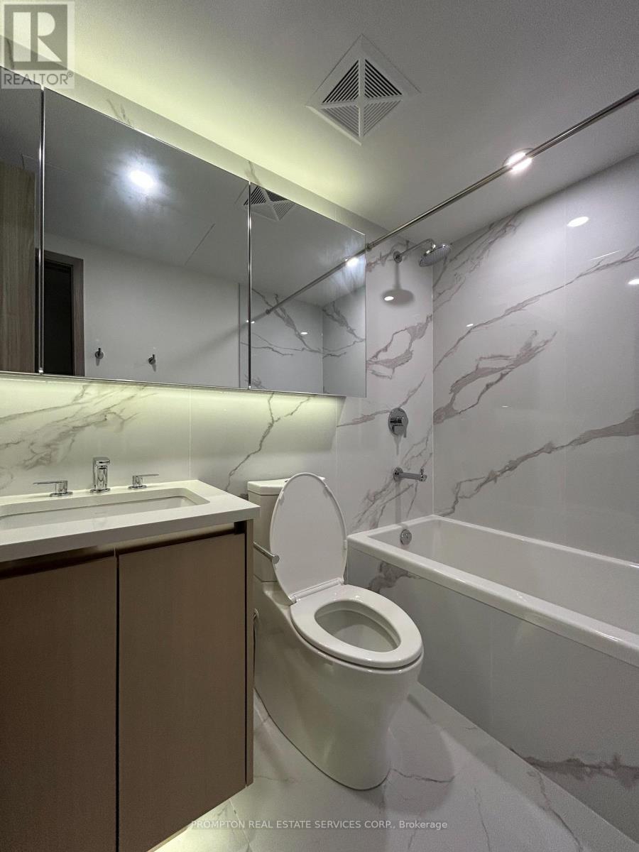 1908 - 1 Concord Cityplace Way, Toronto, Ontario  M5V 0X3 - Photo 8 - C12521336