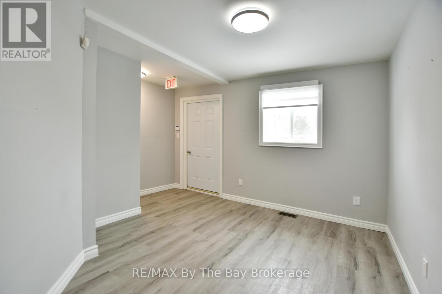 1535 Mosley Street, Wasaga Beach, Ontario  L9Z 2B7 - Photo 25 - S11969052