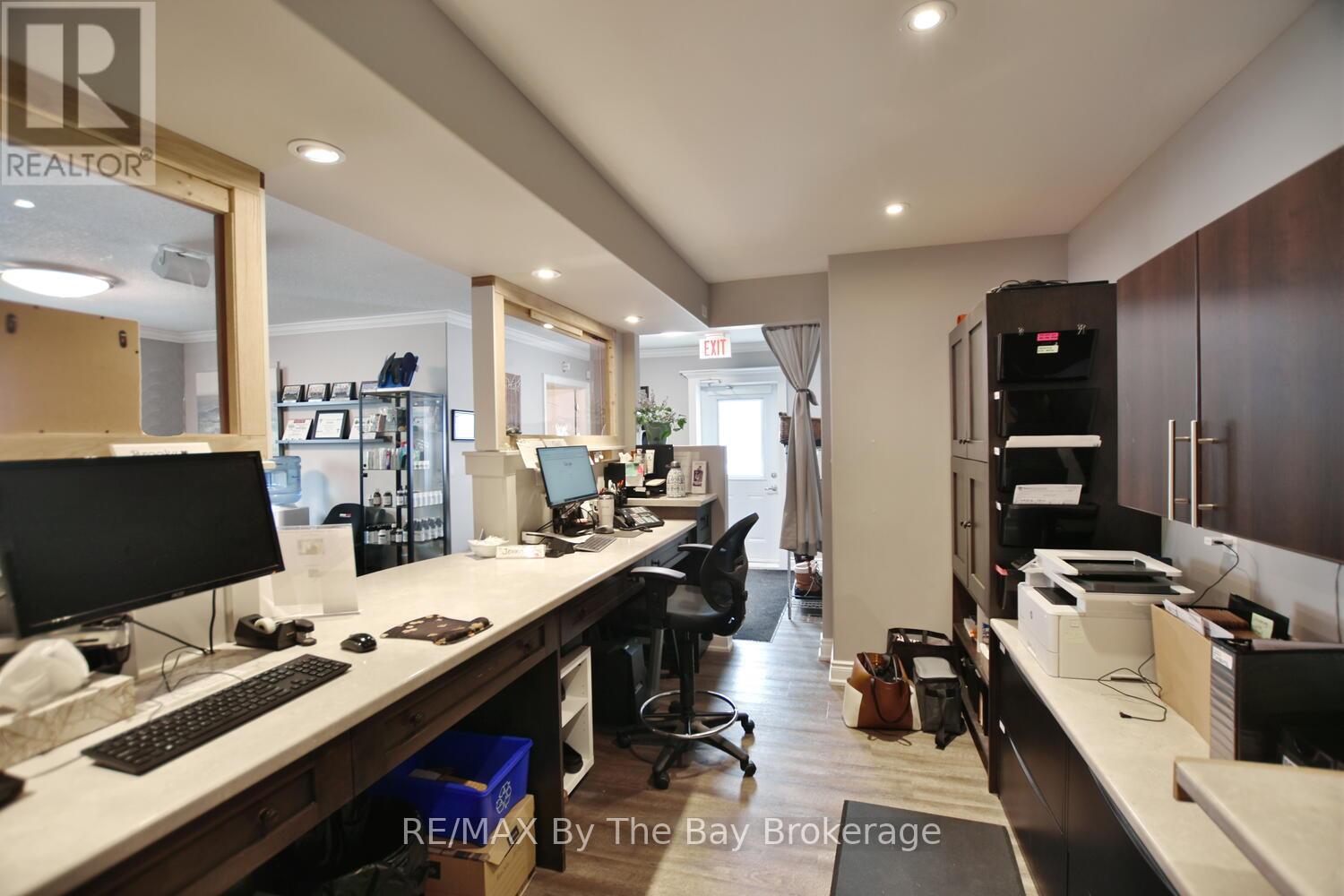 1535 Mosley Street, Wasaga Beach, Ontario  L9Z 2B7 - Photo 6 - S11969052