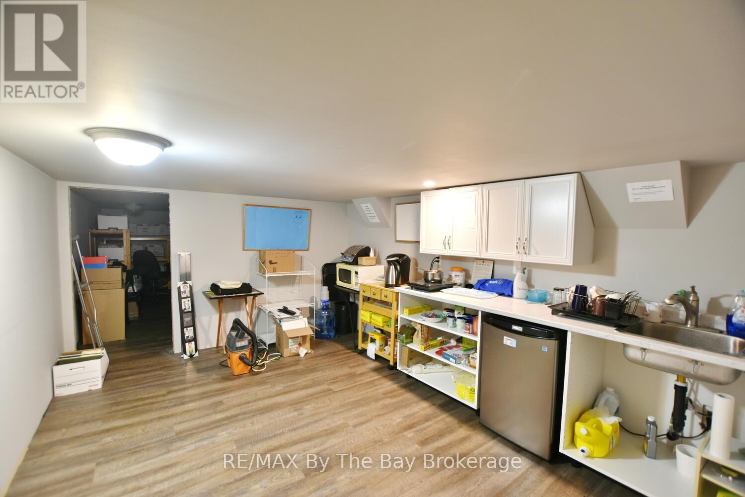 1535 Mosley Street, Wasaga Beach, Ontario  L9Z 2B7 - Photo 29 - S11969052