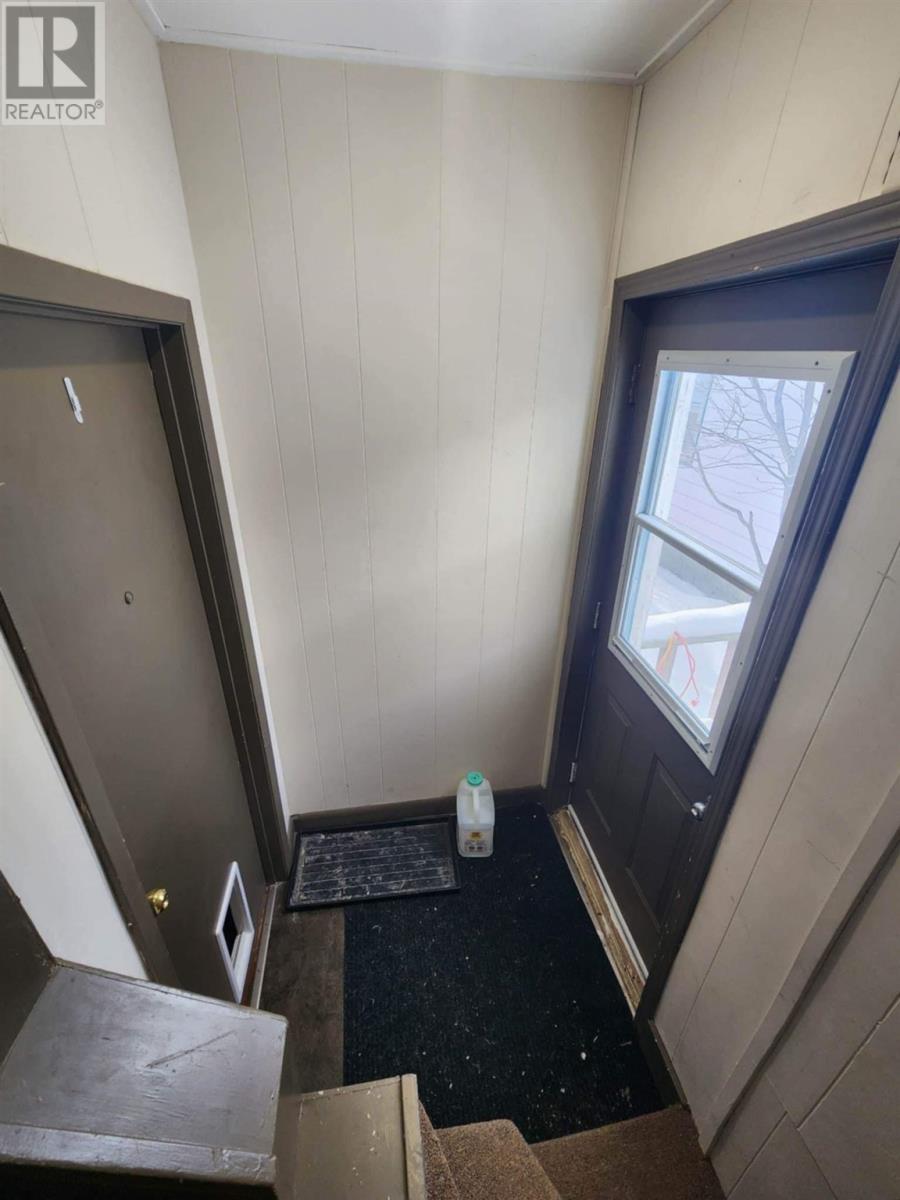 19 King St, Sioux Lookout, Ontario  P8T 1C8 - Photo 18 - TB252069