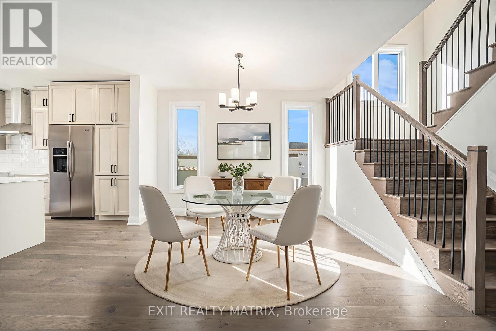 258 Sam Avenue, Russell, Ontario  K0A 1W0 - Photo 5 - X12521484