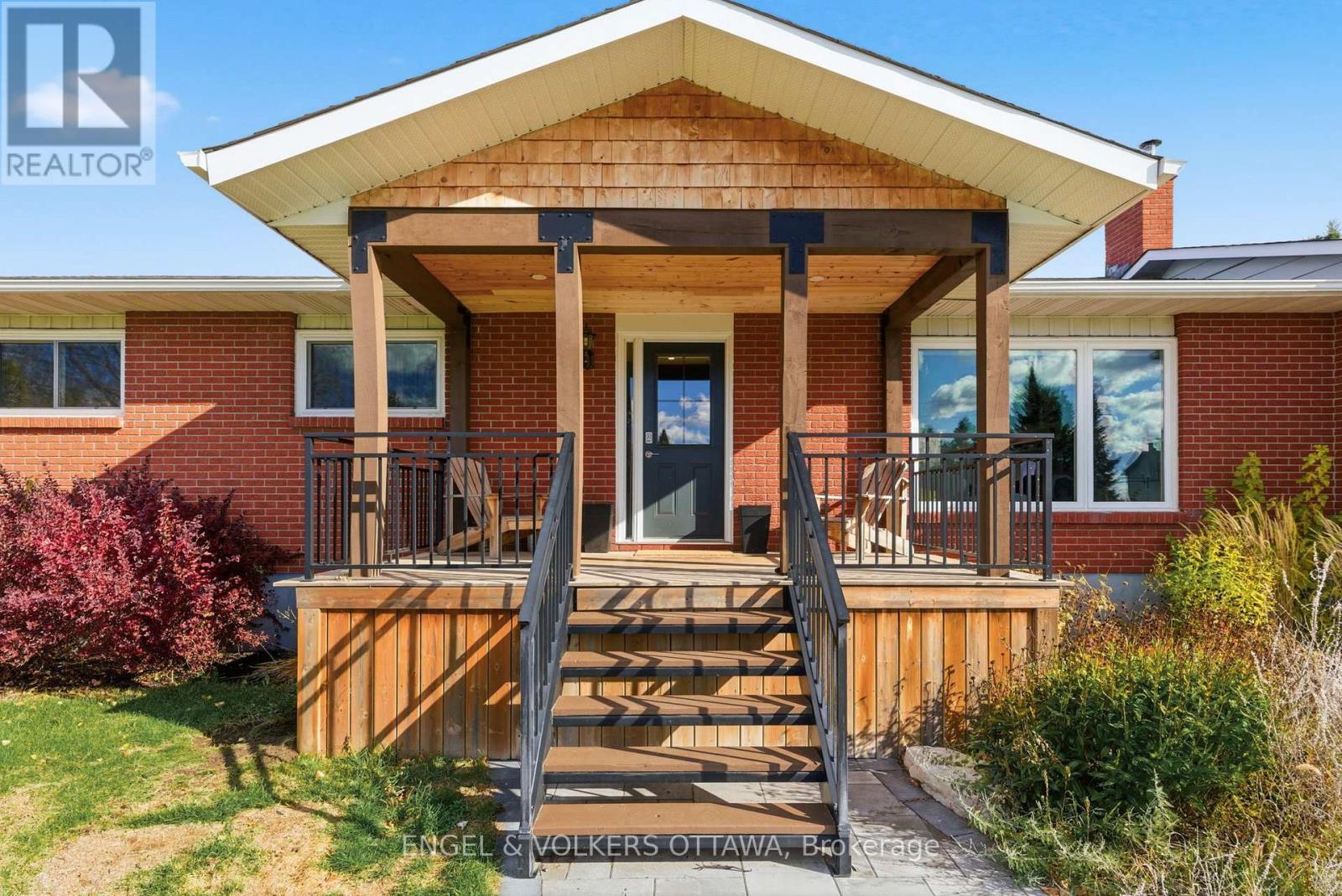 1816 Ramsay Concession 8 Concession, Mississippi Mills, Ontario K0A 1A0 - Photo 5 - X12521560