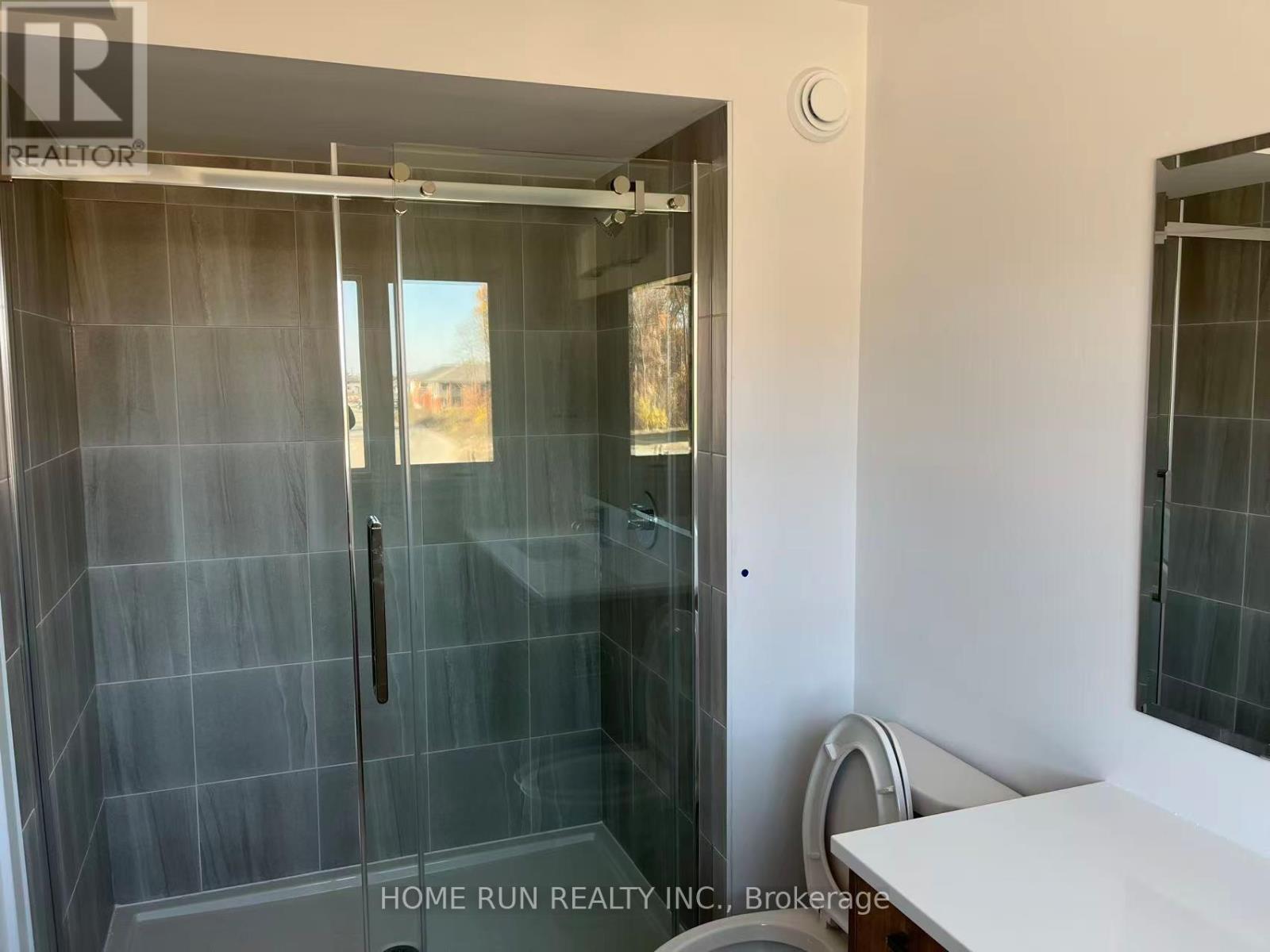 860 Hummock Way, Ottawa, Ontario K2K 0M7 - Photo 11 - X12521648