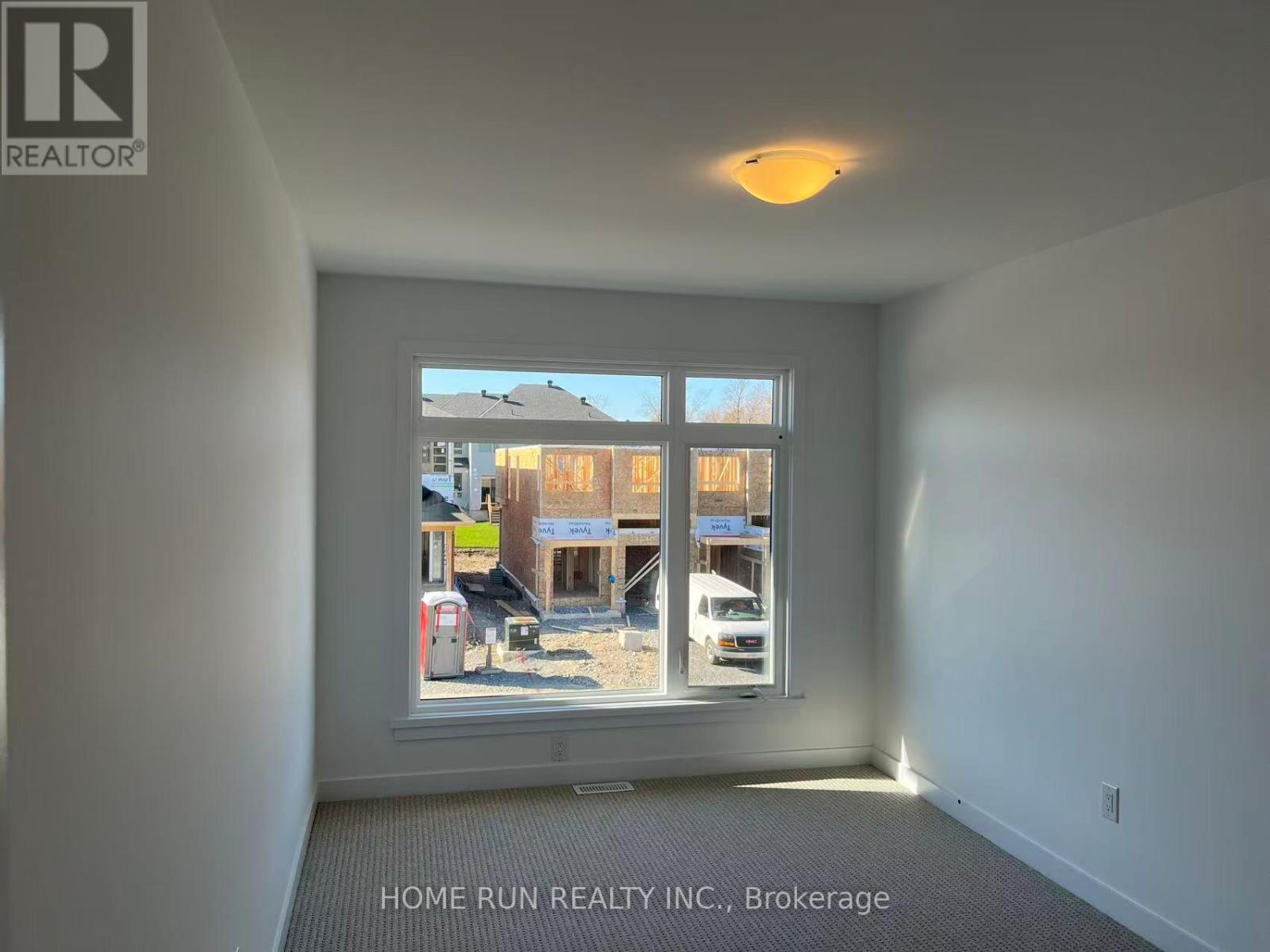 860 Hummock Way, Ottawa, Ontario K2K 0M7 - Photo 12 - X12521648