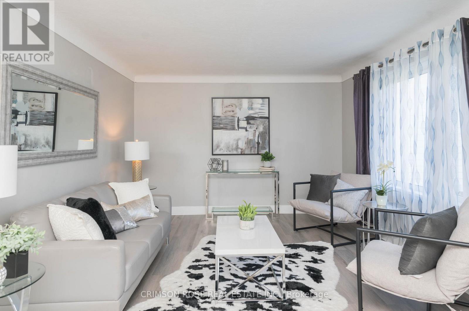 11 Bonavem Drive, St. Catharines (Fairview), Ontario  L2N 1X7 - Photo 5 - X12514538