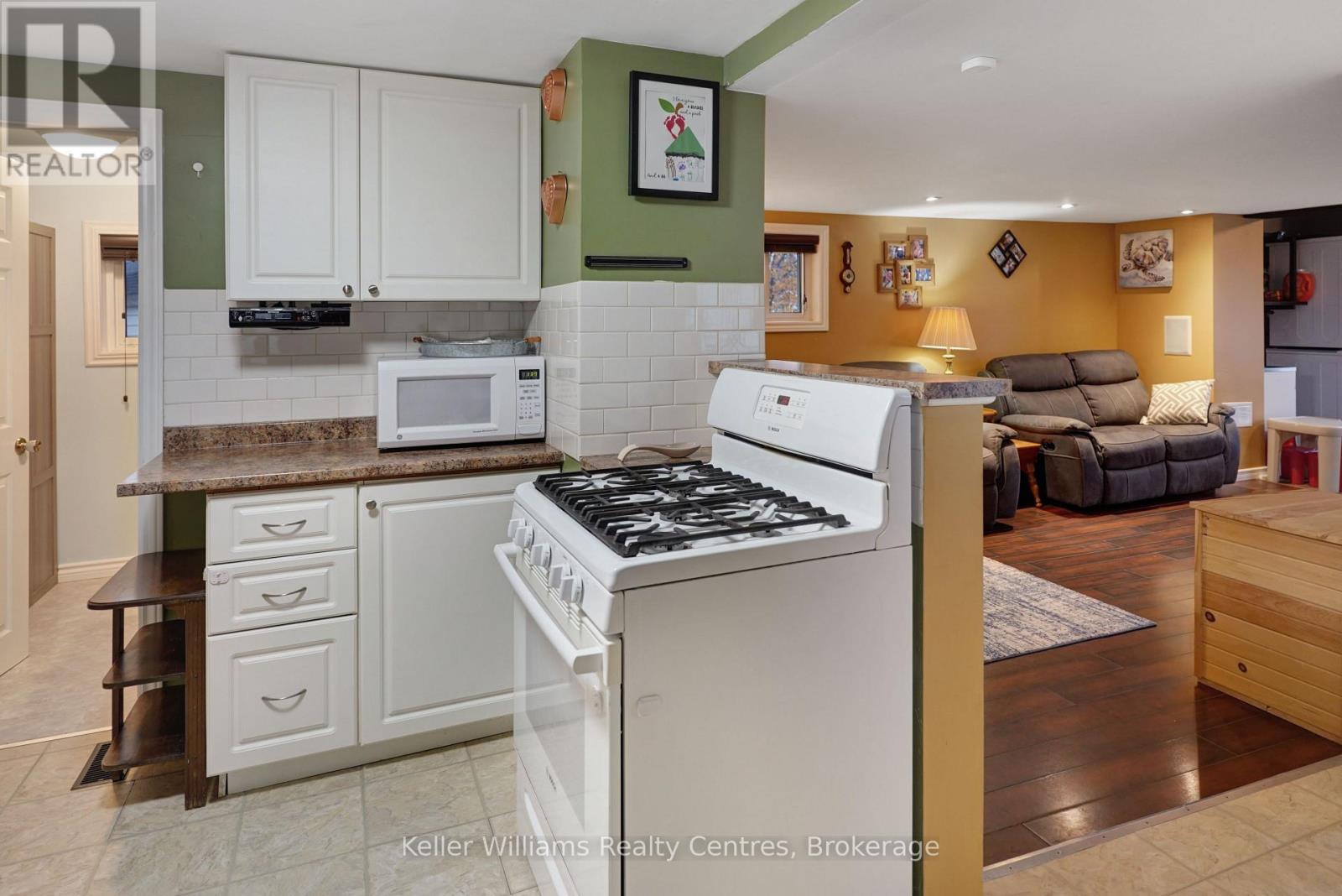 1934 7th Avenue E, Owen Sound, Ontario N4K 2Z9 - Photo 16 - X12519836