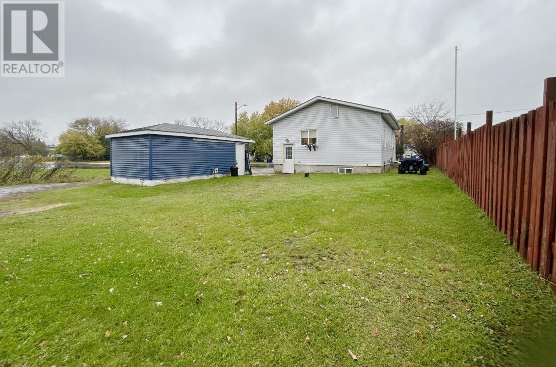 505 King's Highway, Fort Frances, Ontario  P9A 2S9 - Photo 2 - TB253260