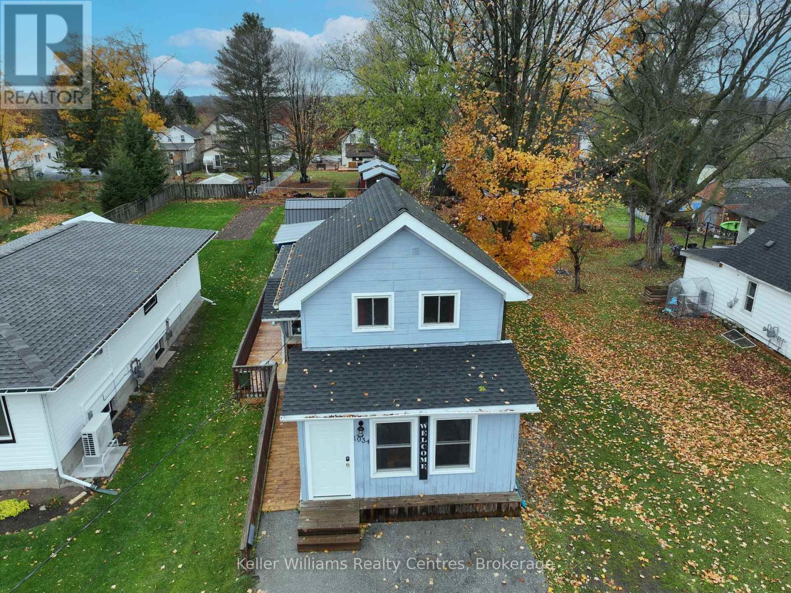 1934 7th Avenue E, Owen Sound, Ontario N4K 2Z9 - Photo 1 - X12519836