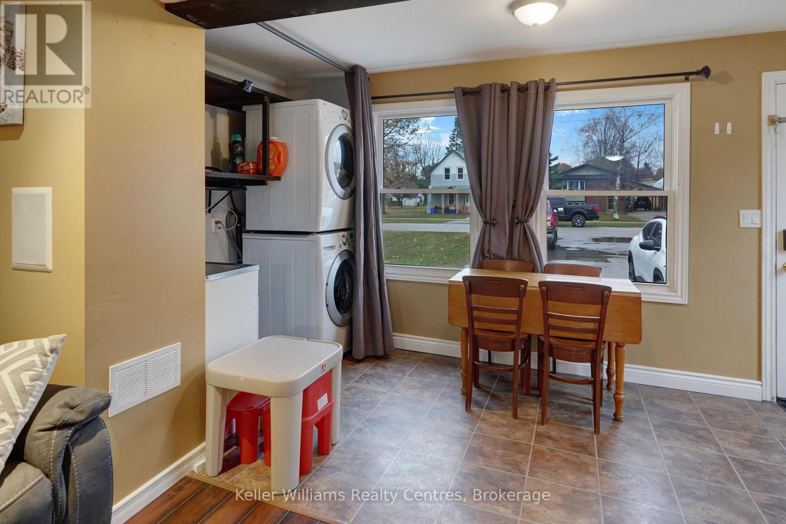 1934 7th Avenue E, Owen Sound, Ontario N4K 2Z9 - Photo 15 - X12519836