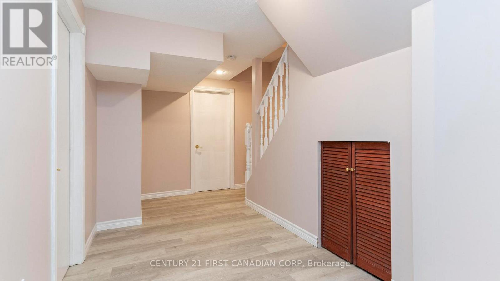 288 Jensen Road, London East (East D), Ontario  N5V 4X3 - Photo 26 - X12521390