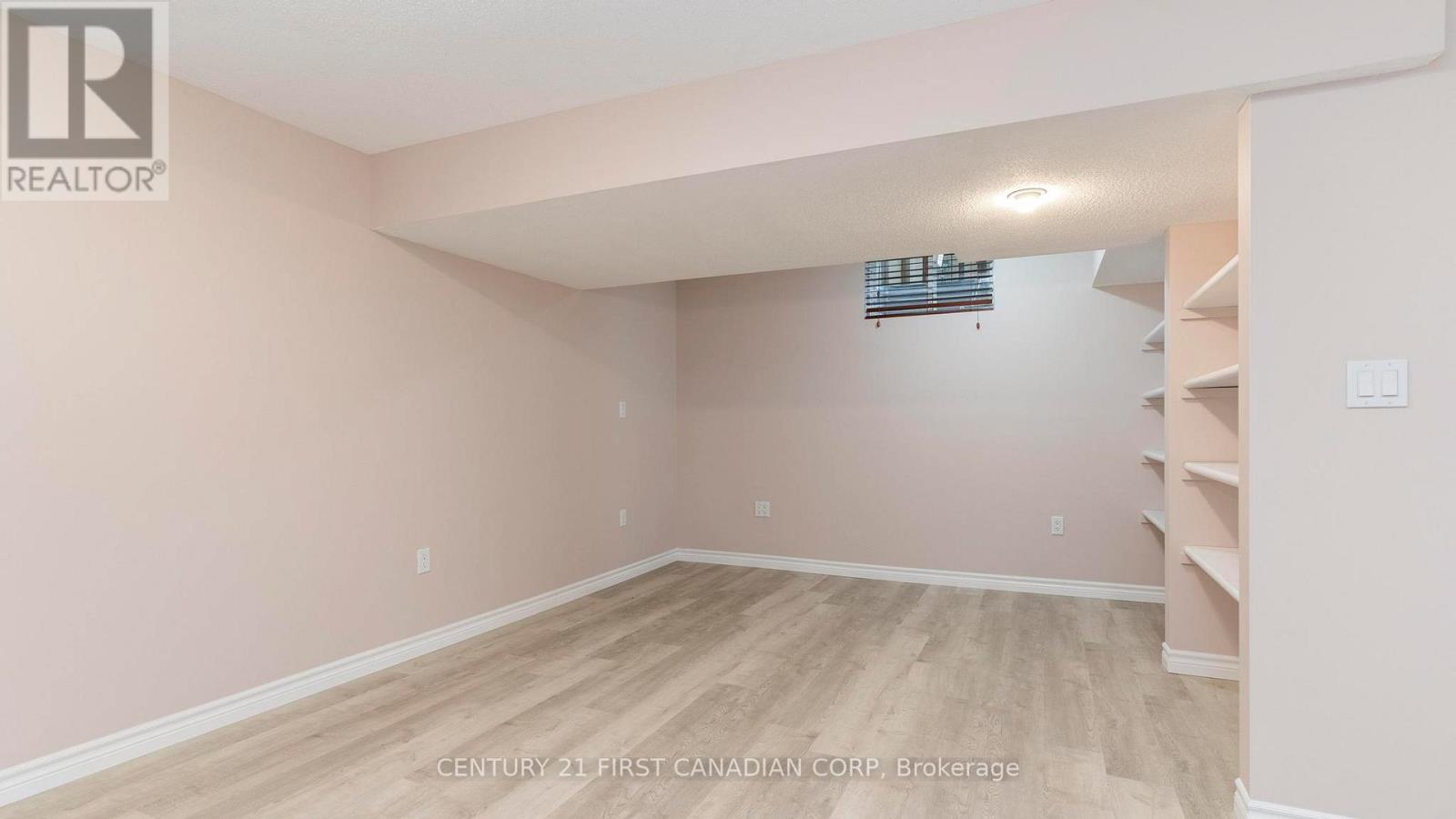 288 Jensen Road, London East (East D), Ontario  N5V 4X3 - Photo 27 - X12521390