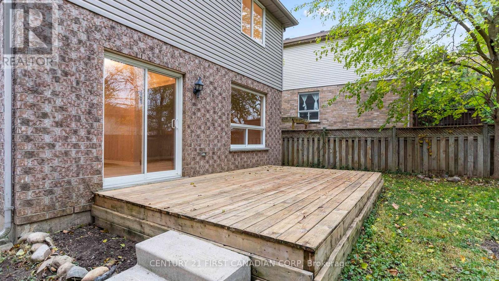 288 Jensen Road, London East (East D), Ontario  N5V 4X3 - Photo 33 - X12521390