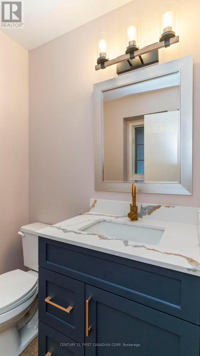 288 Jensen Road, London East (East D), Ontario  N5V 4X3 - Photo 6 - X12521390