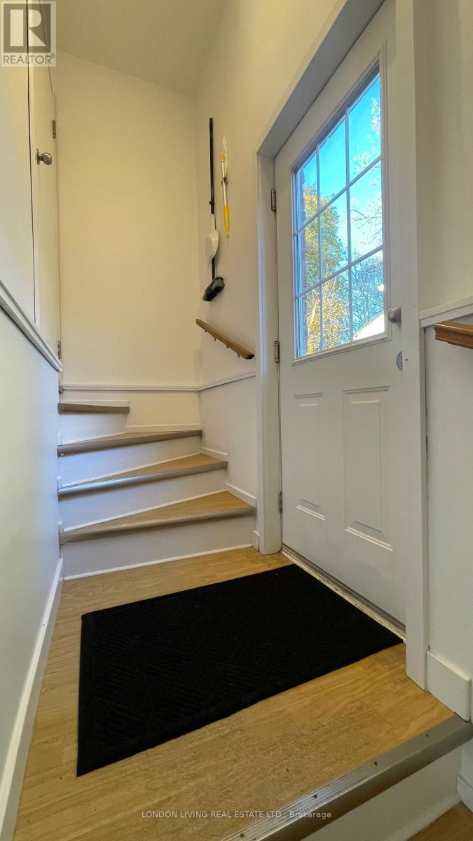 183 Cambridge Street, London North, Ontario  N6H 1N6 - Photo 12 - X12521394