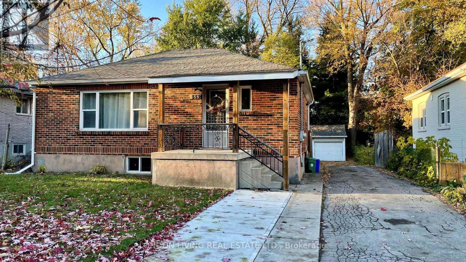 183 Cambridge Street, London North, Ontario  N6H 1N6 - Photo 2 - X12521394