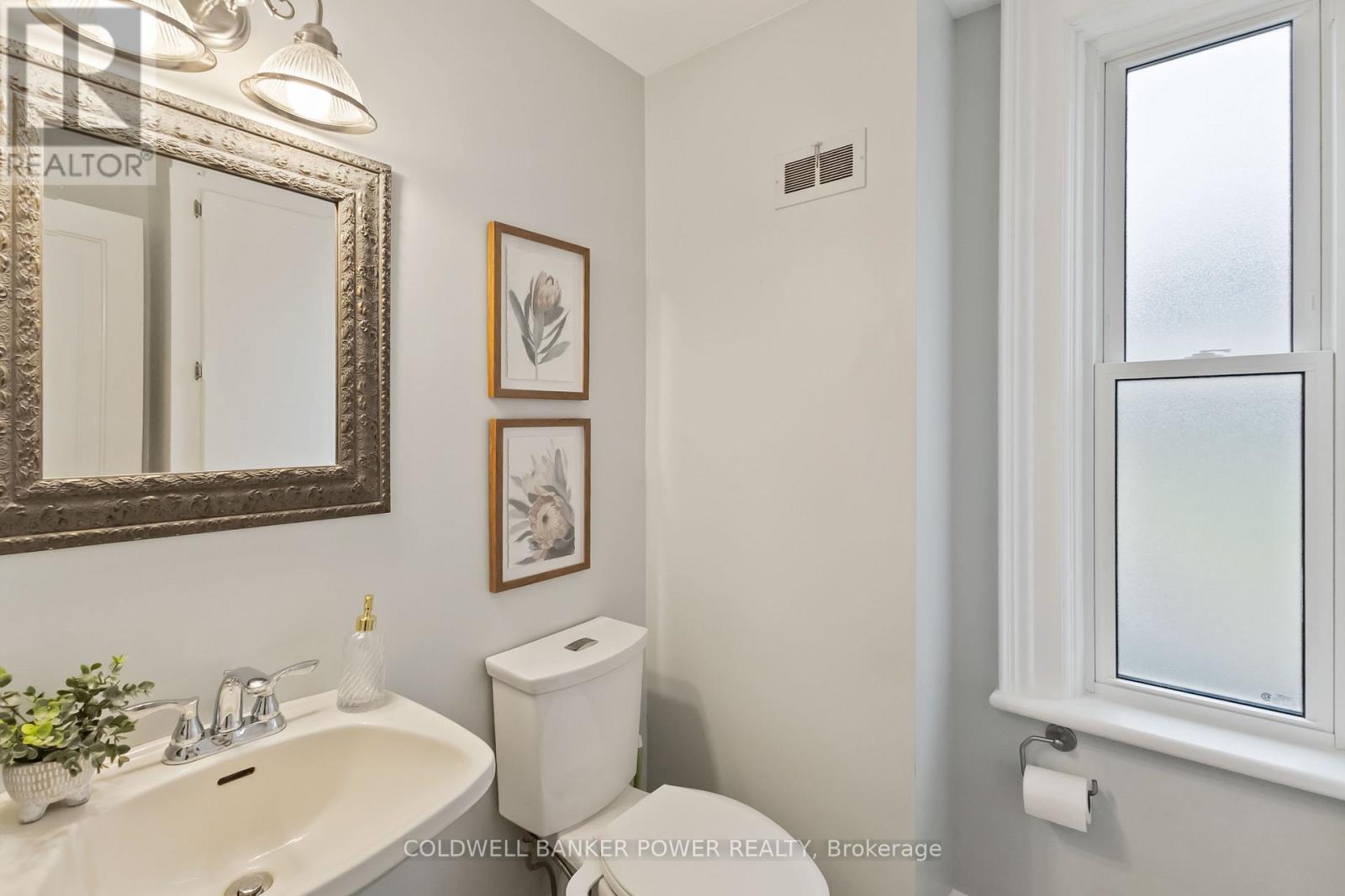 78 Harris Road, Middlesex Centre, Ontario N0L 1E0 - Photo 21 - X12521668