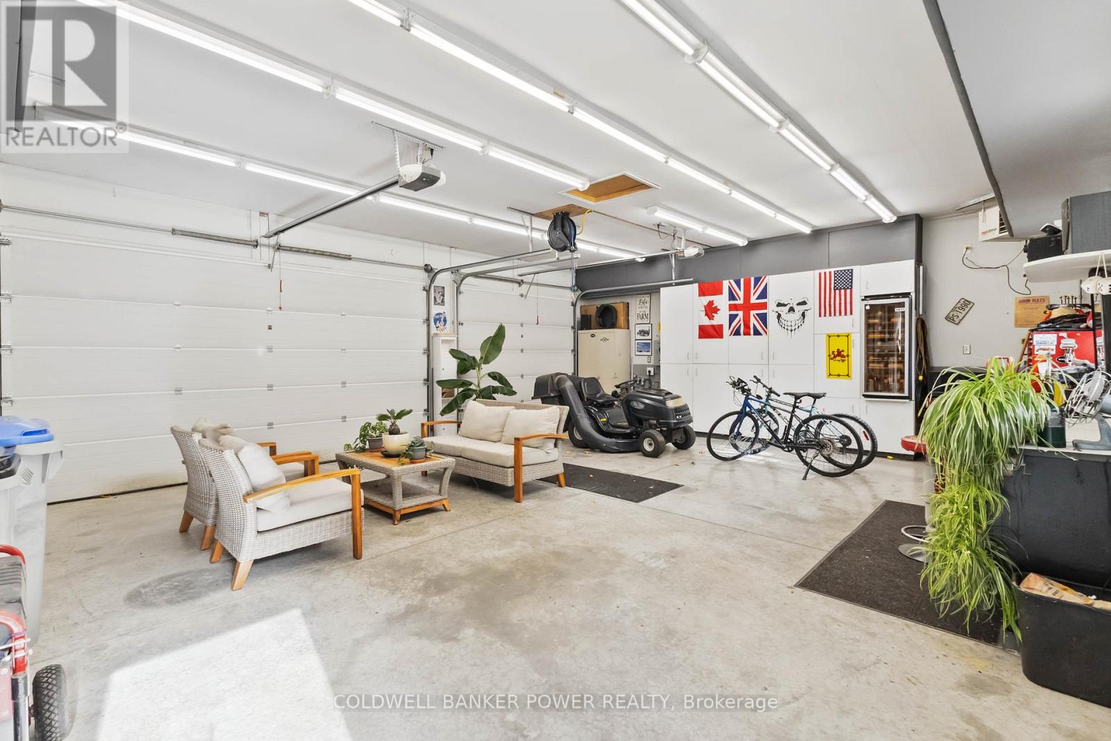 78 Harris Road, Middlesex Centre, Ontario N0L 1E0 - Photo 33 - X12521668