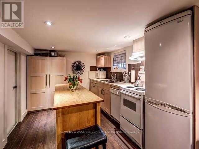 13 Sutherland Avenue, Toronto, Ontario  M4C 1R8 - Photo 15 - E12521280