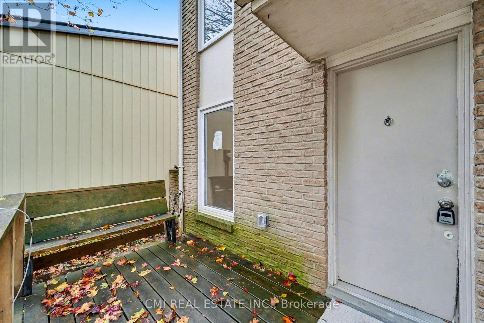 51 Lucas Lane, Ajax, Ontario L1S 3P7 - Photo 3 - E12521312