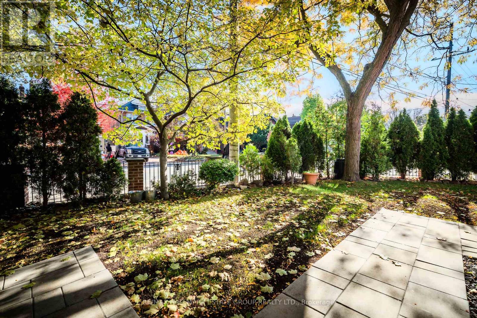 88 Dawes Road, Toronto, Ontario M4C 5B4 - Photo 48 - E12521314