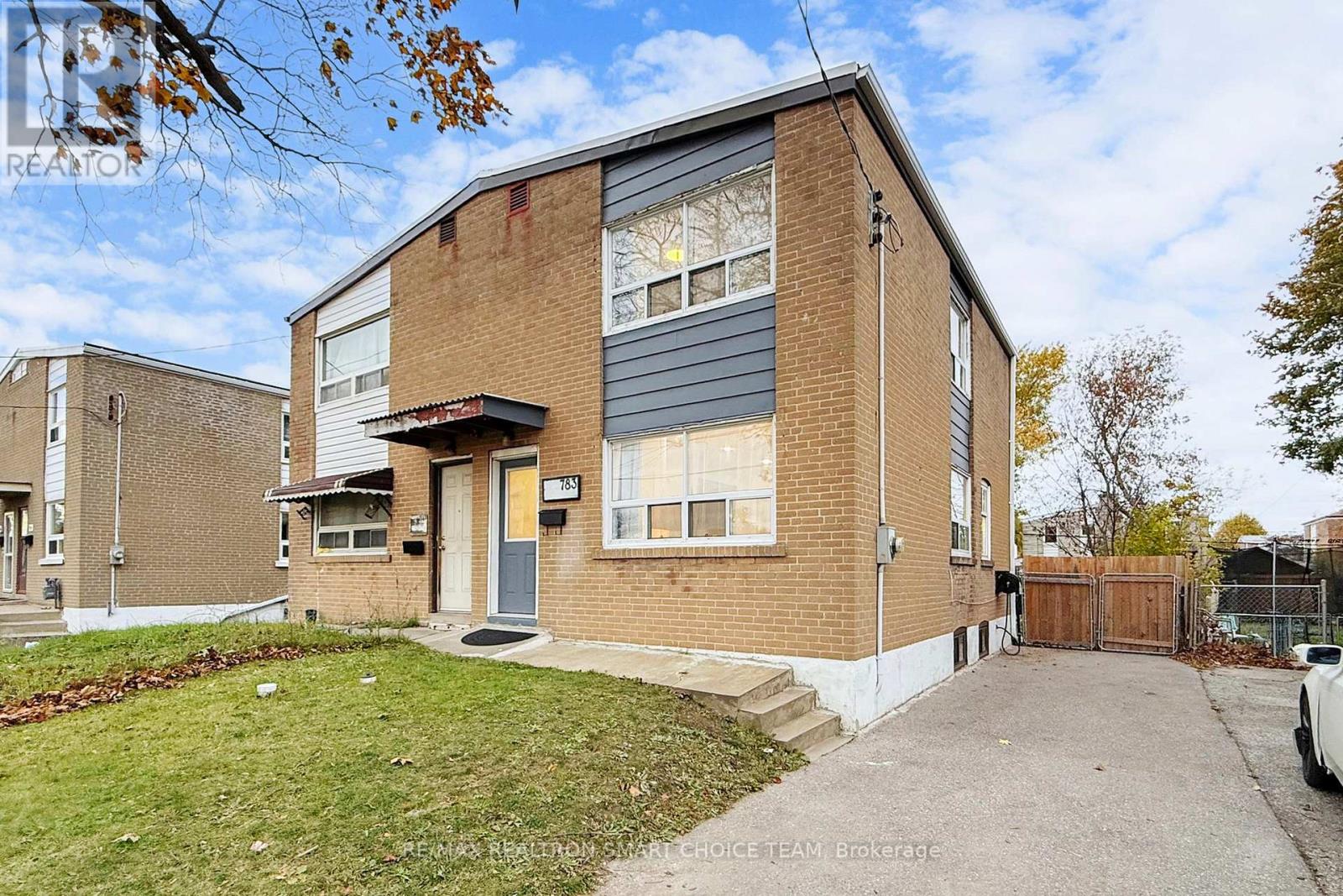 783 Birchmount Road, Toronto, Ontario  M1K 1R7 - Photo 5 - E12521356