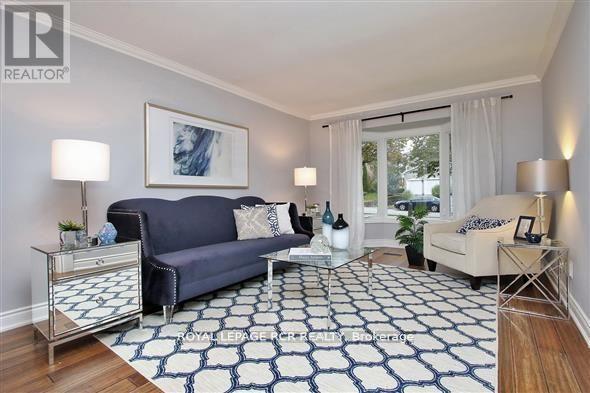 5 Tannery Creek Crescent, Aurora, Ontario  L4G 5N3 - Photo 5 - N12521240