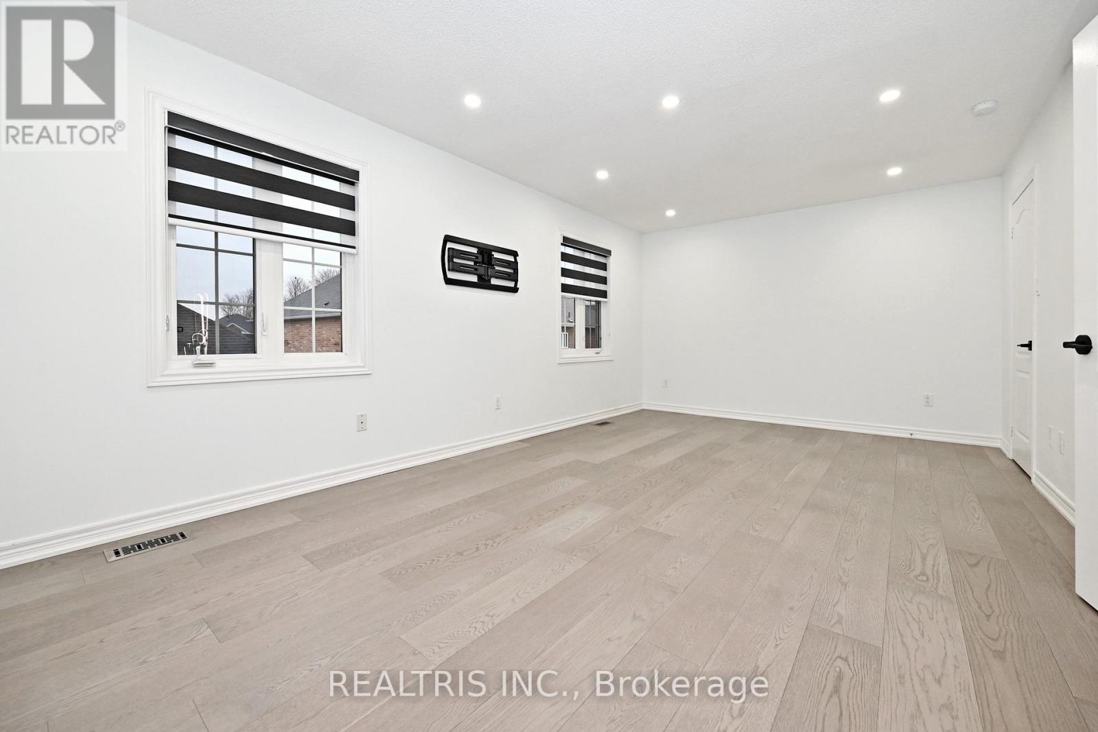 3 Ida Jane Grove, Whitchurch-Stouffville, Ontario  L4A 0S4 - Photo 16 - N12521244