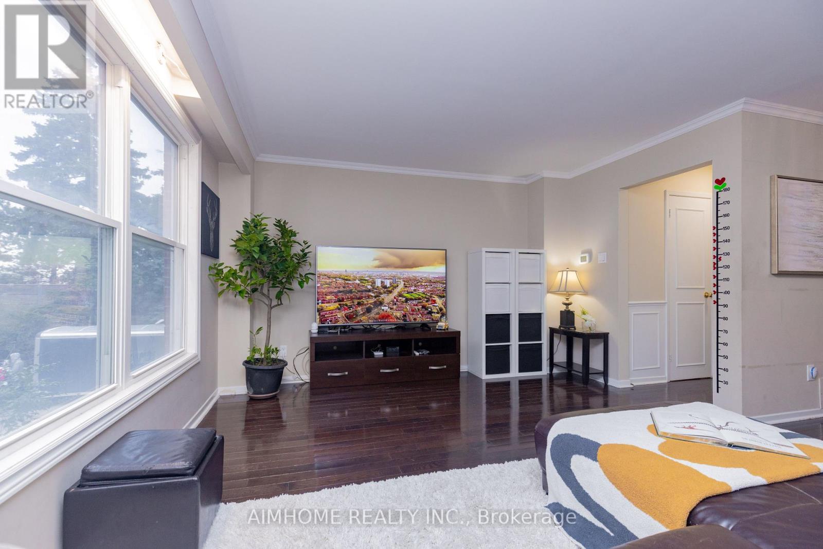 362 Simonston Boulevard, Markham, Ontario L3T 4T5 - Photo 7 - N12521246