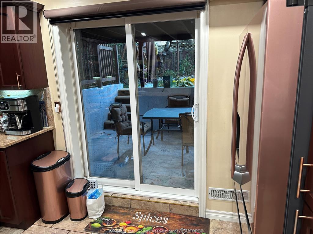 2412 Askin Avenue, Windsor, Ontario N9E 4Z1 - Photo 21 - 25028314