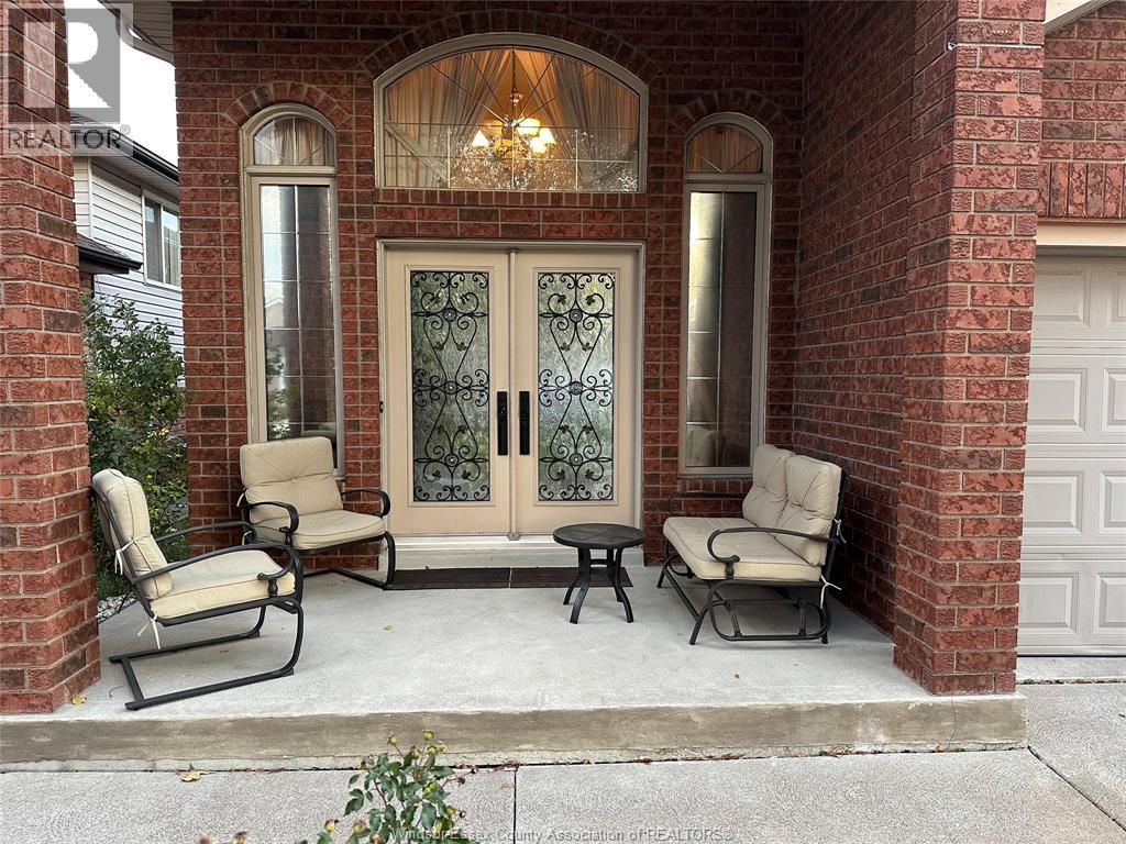 2412 Askin Avenue, Windsor, Ontario N9E 4Z1 - Photo 4 - 25028314