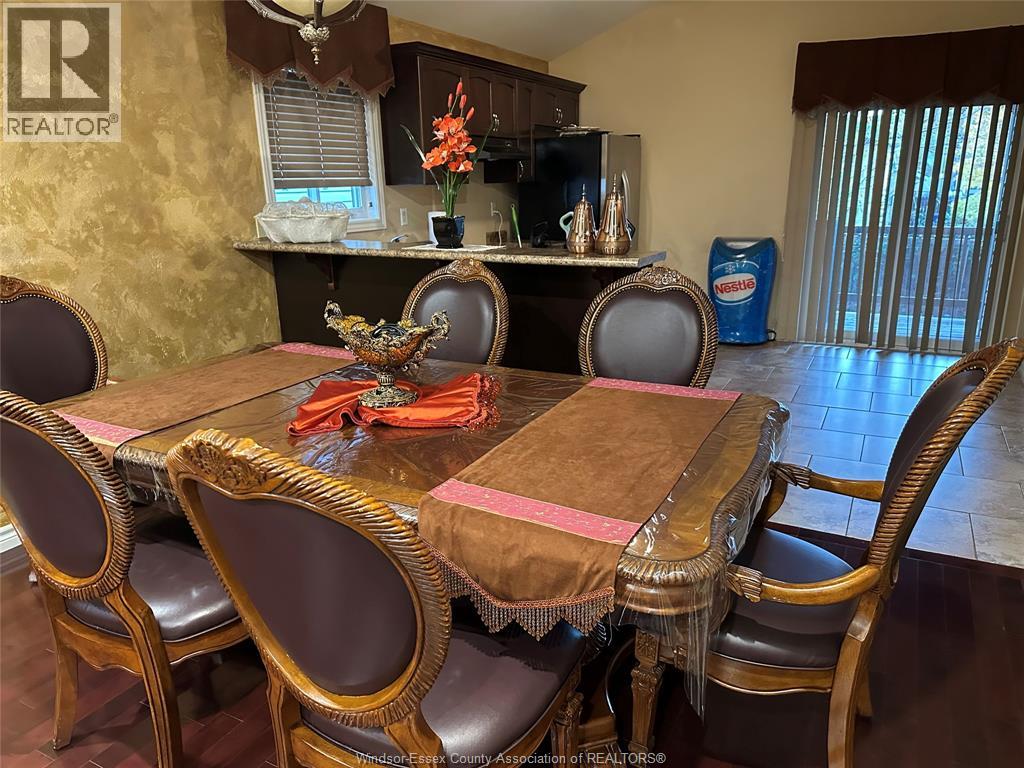 2412 Askin Avenue, Windsor, Ontario N9E 4Z1 - Photo 6 - 25028314