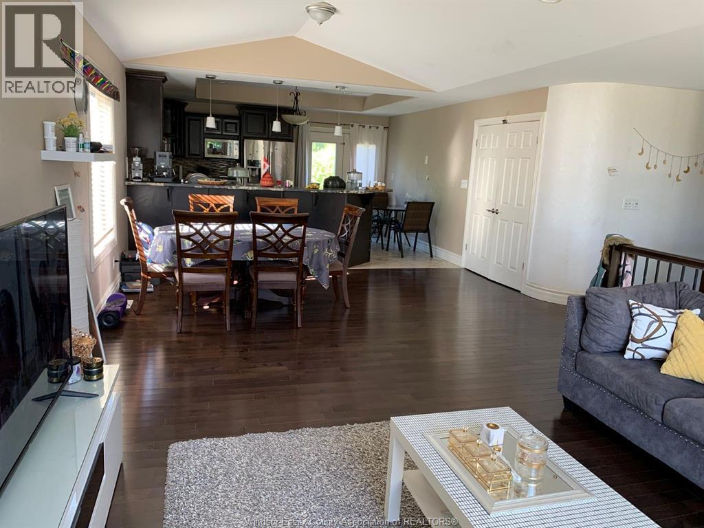 2365 Glenwood Unit# Upper, Windsor, Ontario N9E 3X7 - Photo 5 - 25028306